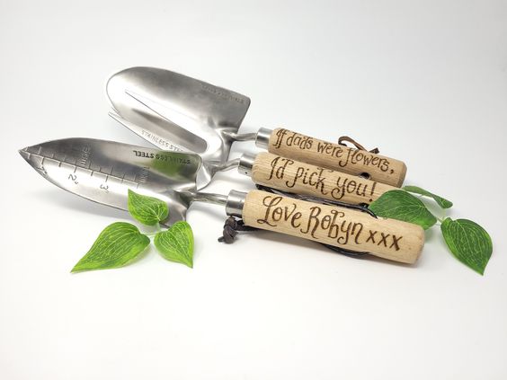 Personalized gardening tools for dad