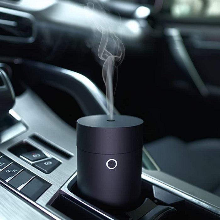 truck drivers gift ideas - Essential Oil Diffuser for Car Aromatherapy
