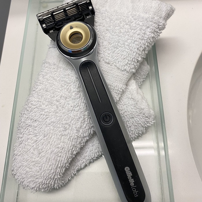 Birhtday Gifts For Dad - Heated Razor 