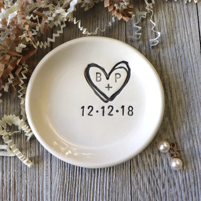 engagement gifts for sister - Promise Pottery Engagement Ring Holder