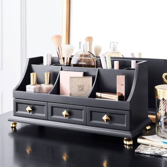 Makeup organizer: cool gifts for son's girlfriend from mom