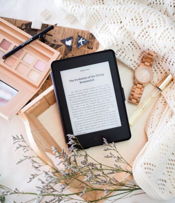 Kindle paperwhite: cute gift for son's significant other