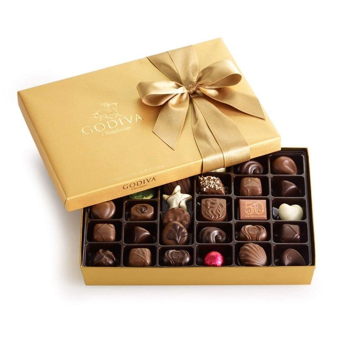 Luxury Engagement Gift Ideas - Godiva Classic Ballotin