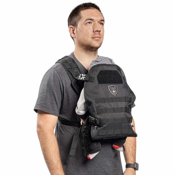 gifts for expecting dads - Stylish baby carrier