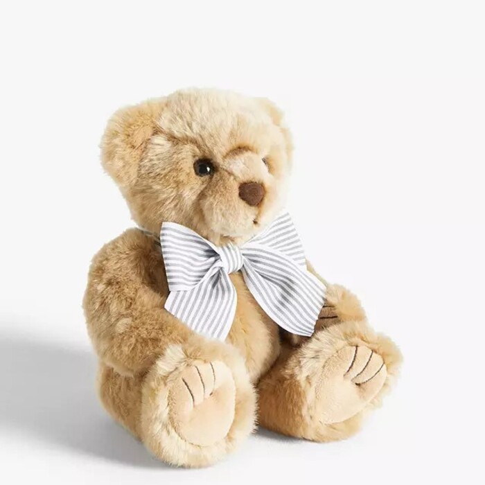 Teddy Bear - Anniversary Gift Ideas For Girlfriend