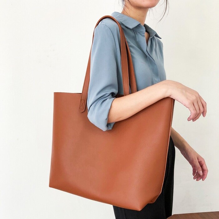 Timeless Leather Tote Bag - Anniversary Gifts For Girlfriend