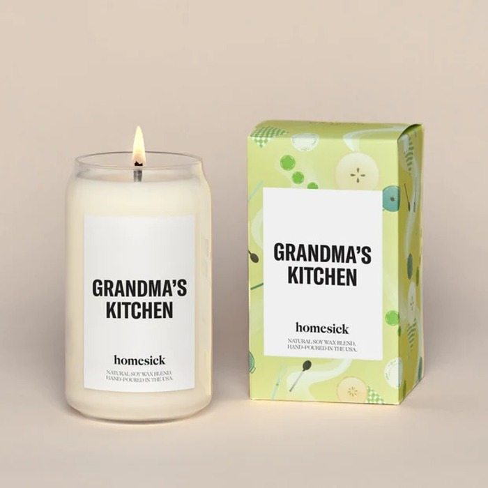 Homesick Candle: Lovely Wedding Gift Ideas For Grandparents