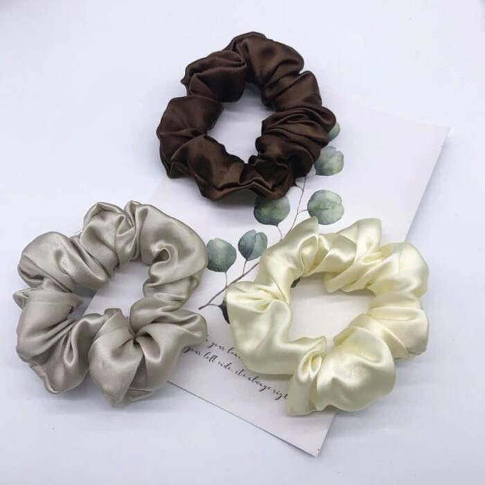 Silk scrunchies: cute bachelorette gifts for bride