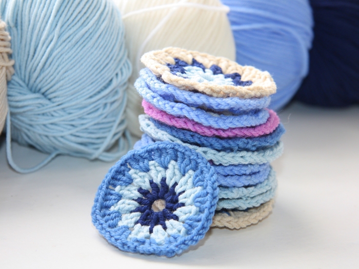 Crochet Coasters - DIY Bridal Shower Gifts 