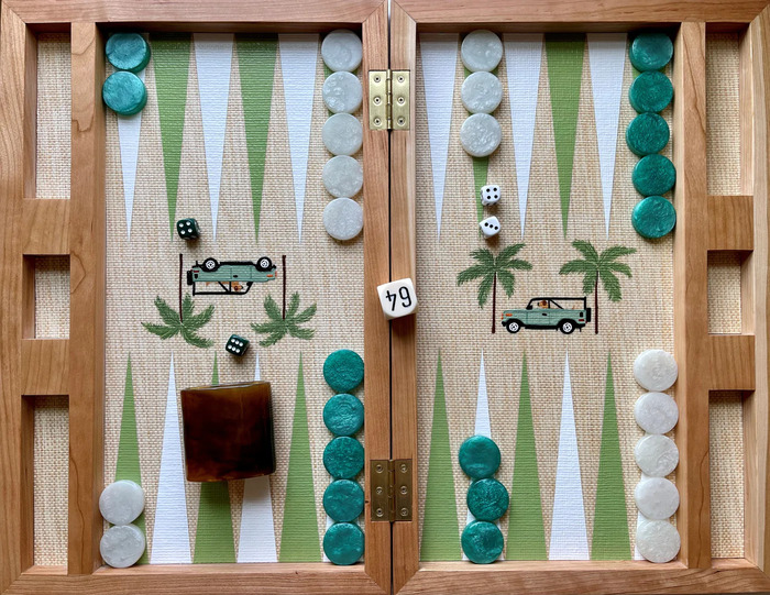 High-End Backgammon Board For Entertainment