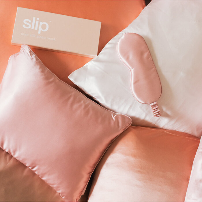 Luxury Bridal Shower Gifts - Silk Sleep Set