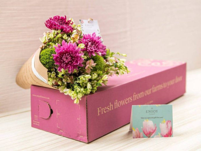 Weekly Floral Subscription - Lovely gift for your future mother