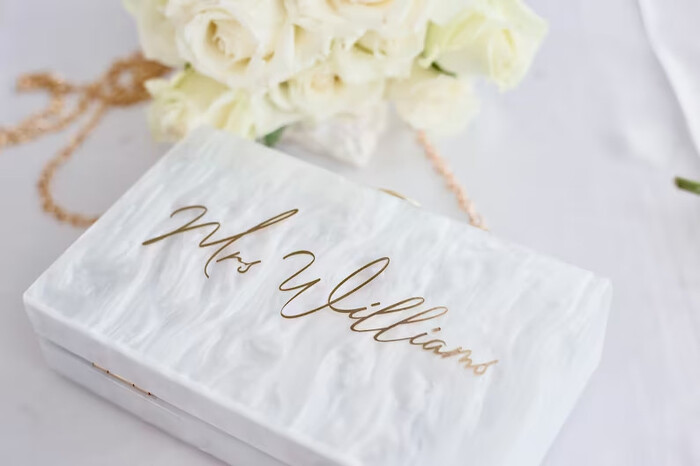 Mrs. Clutch - last minute bridal shower gifts