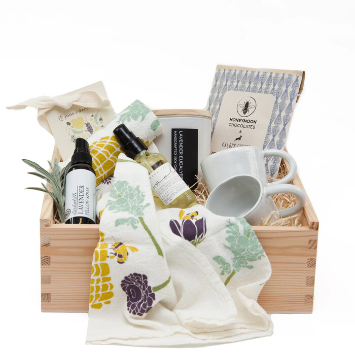 Honeymoon Gift Box - Best Gift For Wedding Night