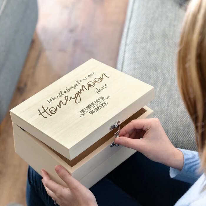 Keepsake Box - Gifts For The Newlyweds