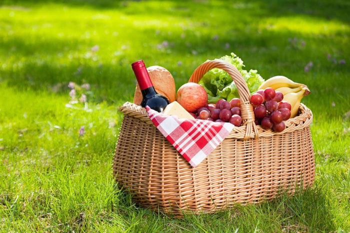 21+ Food Gift Baskets For The Elderly (Brighten Their Day)