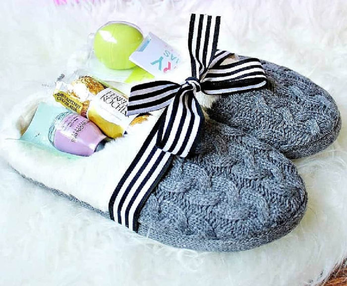 Slipper Gift Basket Ideas 