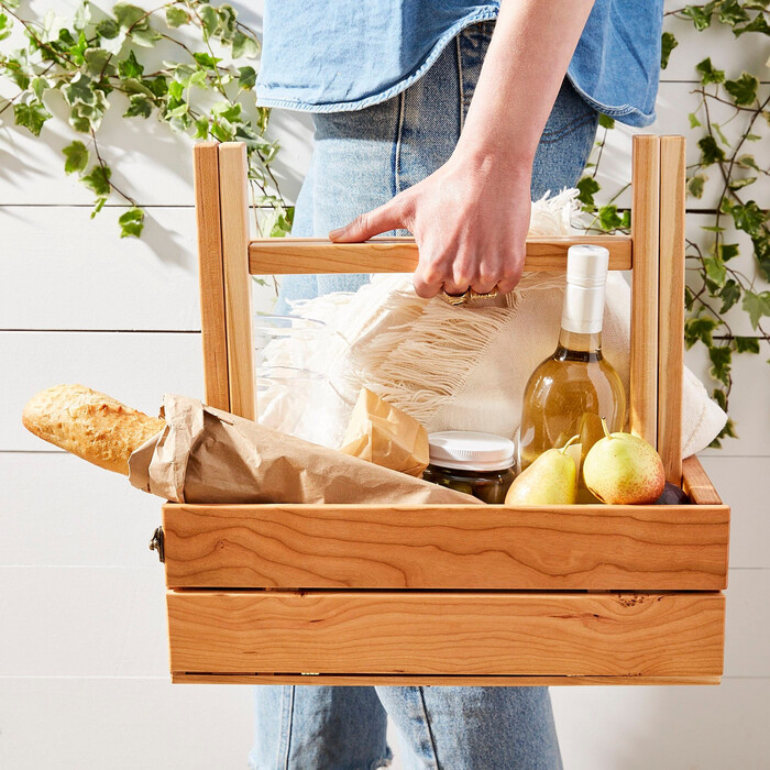 Picnic Table Wine Carrier - wedding gift for best friend female