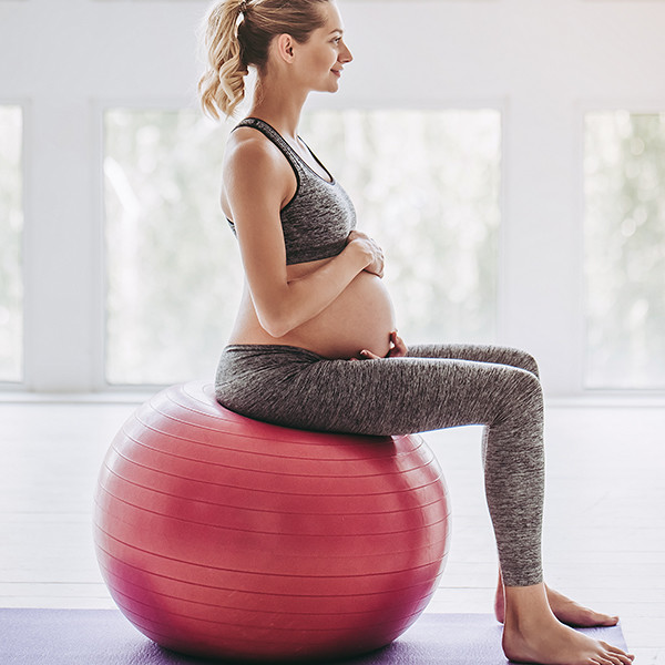 Yoga exercise ball for pregnant women