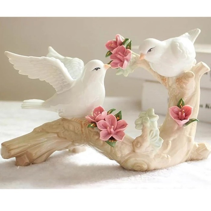 20th anniversary gift ideas Figurine of White Doves