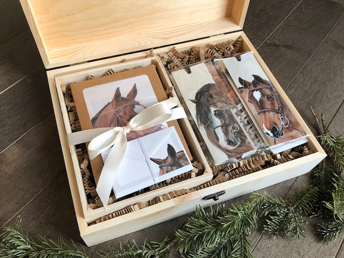 Horse Gift Box - Personalized Gifts For Horse Lovers