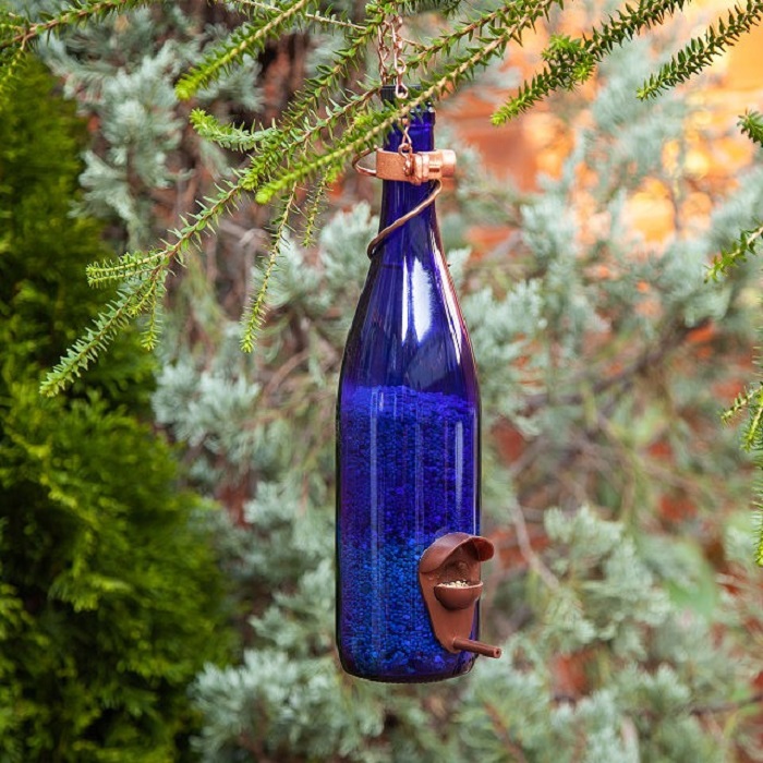 Gift ideas for bird lovers - Bottle Bird Feeders