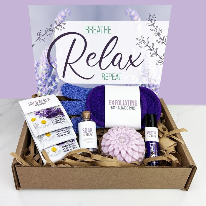 Gifts for Mom from Daughter, Son - Great Mothers Day Gifts for Mom,  Birthday Gifts for Mom, Mother Day Gifts for Mom, Personalized Relaxing Spa  Lavender Gifts Basket for Mom, Unique Mother's