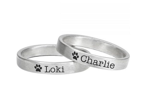 Custom Paw Print Ring - personalized gifts for cat lovers 