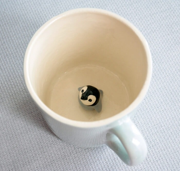 Penguin Lovers - Penguin Surprise Mug