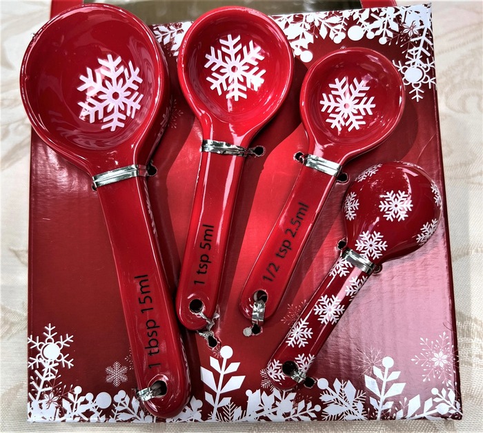 Christmas gifts for women - Measuring Spoons for Kittens