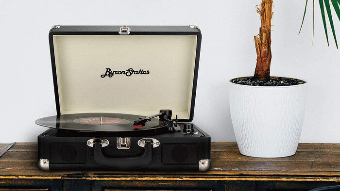 Portable Turntable - good gifts for a grandpa