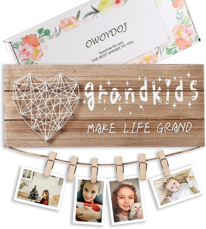 Christmas Gift Ideas For Grandma - “Grandkids Make Life Grand” Sign