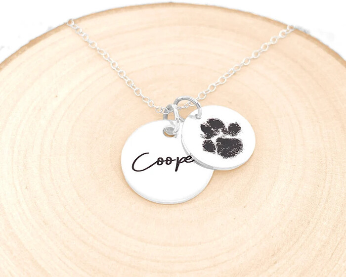 Custom Paw Print Necklace - personalized gifts for dog lovers