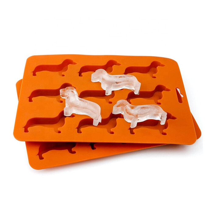 Ice Cube Tray - Inexpensive Gifts For Dog Lovers