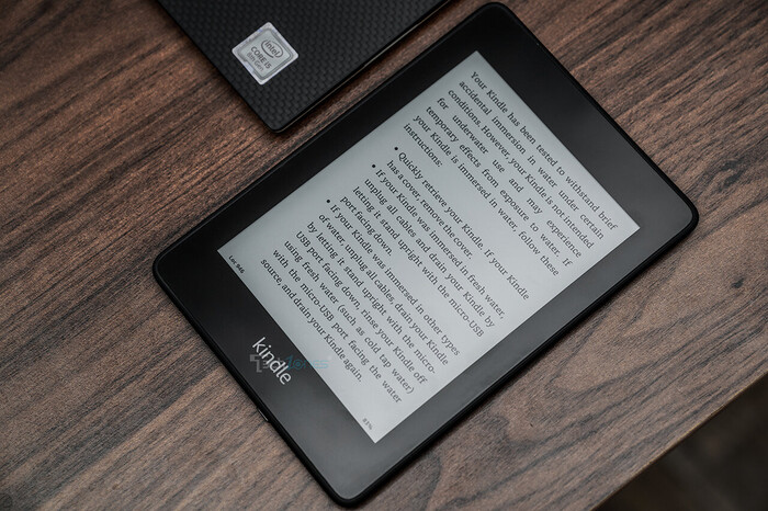 Paperwhite Kindle - perfect present for dad who likes books on Christmas