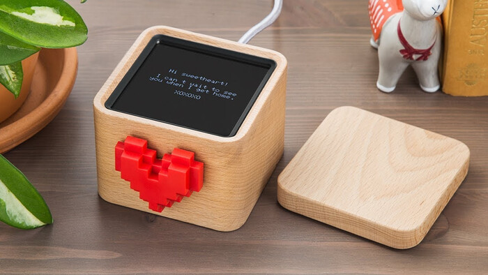 Spinning Heart Message Box - Christmas ideas for wife