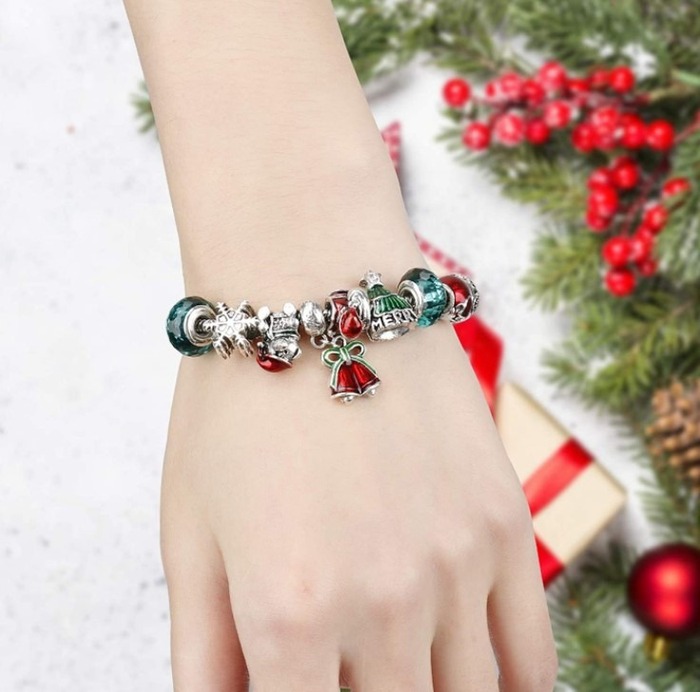 Red and Green Christmas Charm Bracelet