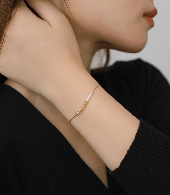 Custom Morse Code Bracelet - holiday gift ideas for friends. Image via Google.