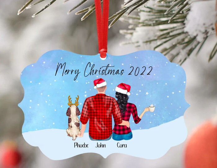 Christmas Ornaments - Christmas gift ideas for boyfriend. Image via Google.