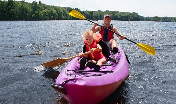 Excursion in a Kayak or Canoe: great present for boyfriend who has everything