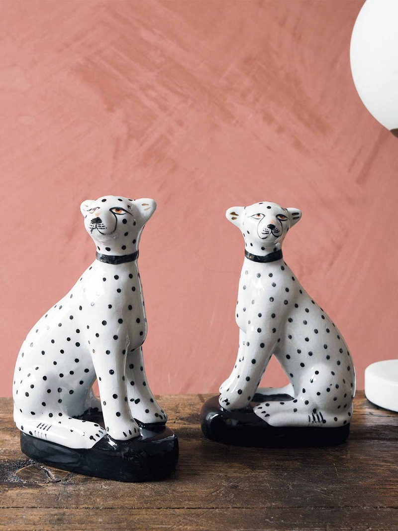Two Sitting Leopards - 18 Years Of Marriage Gifts For Couple