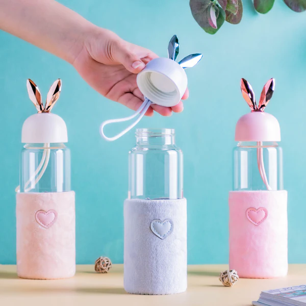 Bottle with the Easter Bunny - practical Easter gift ideas for teens