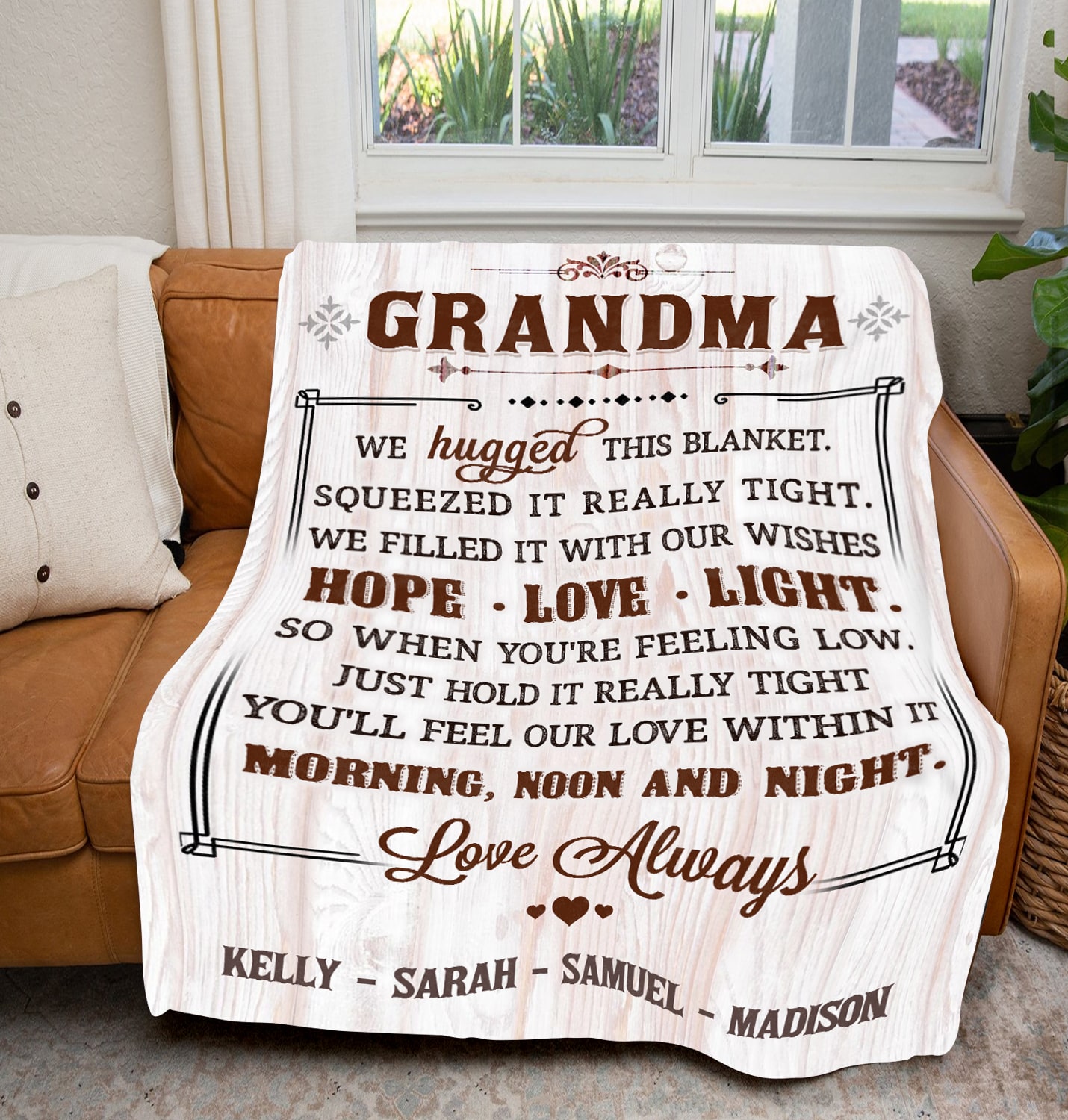 https://images.ohcanvas.com/ohcanvas_com/2023/03/31025536/grandma-gift-ideas-for-mothers-day-customized-grandma-fleece-blanket-01.jpg