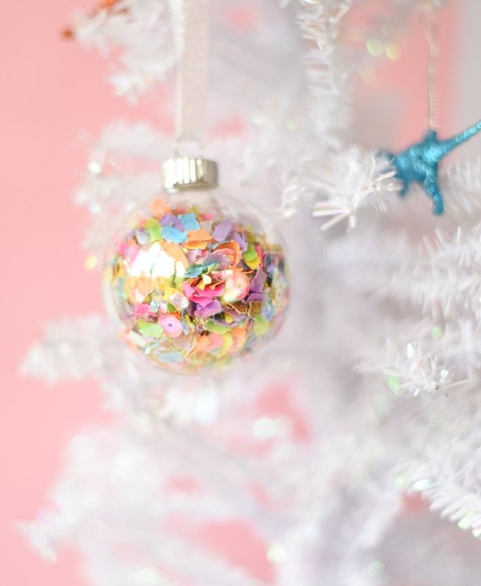Confetti Ornament - Christmas decor ideas