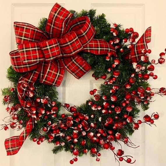 Cranberry Wreath - Christmas decor ideas