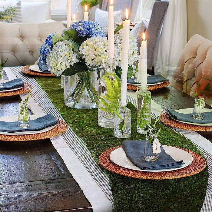 Moss Runner - Christmas centerpieces for tables