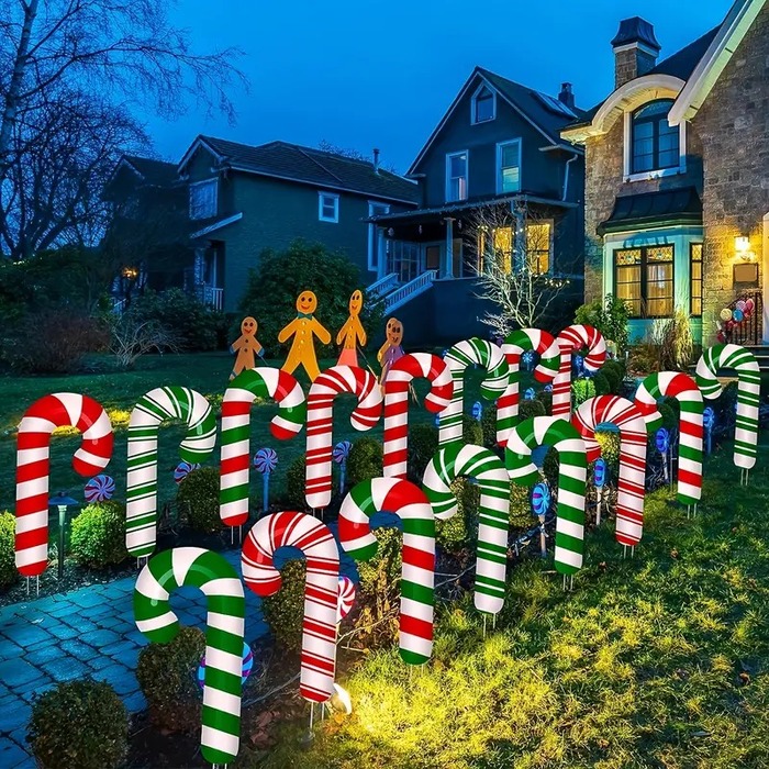 outdoor Christmas decorations ideas Candy Cane Lane 