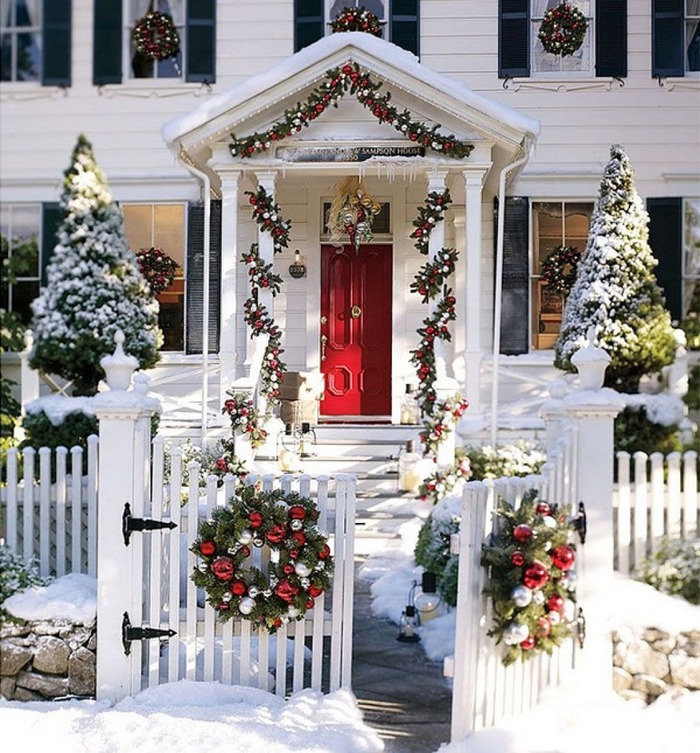 Outdoor Christmas Decorations Ideas Go Classic