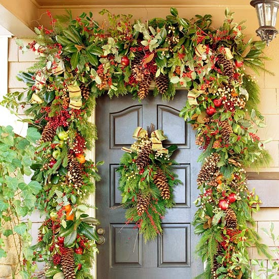 outdoor Christmas decorations ideas Tropical Colors 