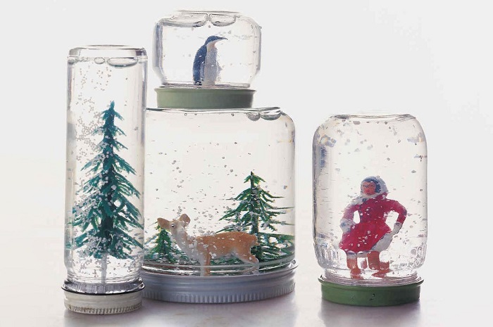 DIY Snow Globe as Christmas crafts for adults